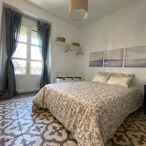  Apartamento Quattro Puente De Triana